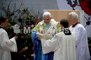 202_Papst_Benedikt_XVI.jpg