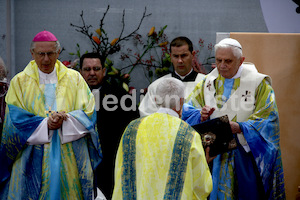 223_Papst_Benedikt_XVI.jpg