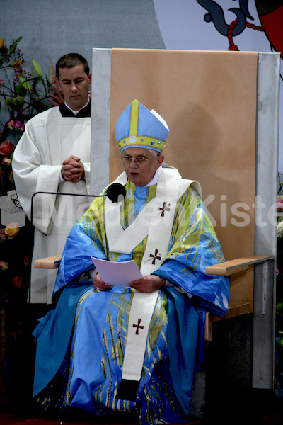 226_Papst_Benedikt_XVI.jpg