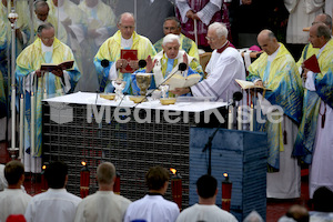 247_Papst_Benedikt_XVI.jpg