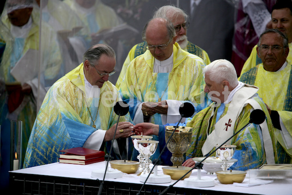 257_Papst_Benedikt_XVI.jpg