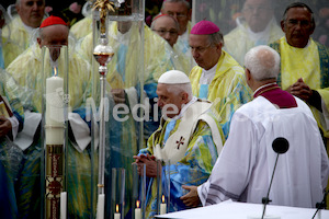 268_Papst_Benedikt_XVI.jpg