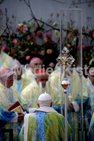 273_Papst_Benedikt_XVI.jpg