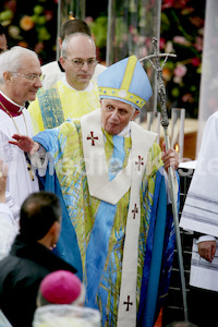 290_Papst_Benedikt_XVI.jpg