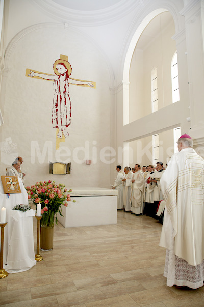 Altarweihe Augustinum Ende (21 von 54)