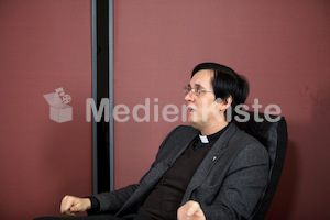 Bernd Oberndorfer Mensch Priester-49.jpg