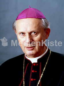Bischof Kapellari 38,8MB.tif