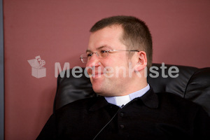 Johannes Freitag Mensch Priester-81.jpg