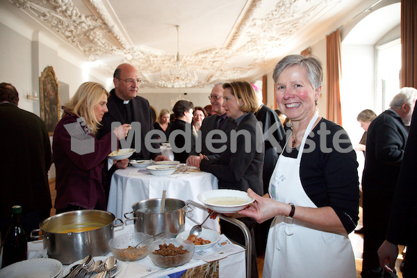 kfb Famileinfastag Suppenessen im Barocksaal-5.jpg