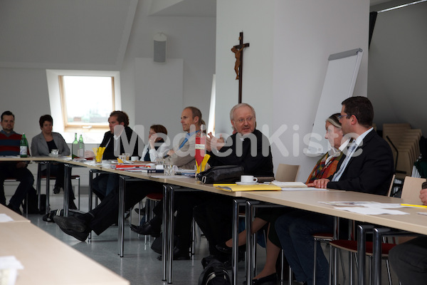 Kirchenpressekonferenz-0211.jpg