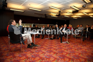 Kirchenpressekonferenz-0711.jpg