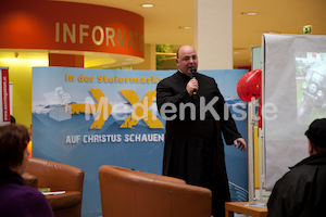 Pfarrer Brei im Citypark Teil 9 (153 von 311).jpg