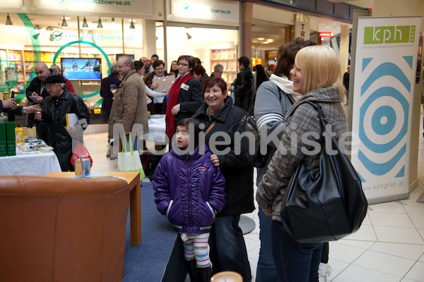 Pfarrer Brei im Citypark Teil 9 (203 von 311).jpg