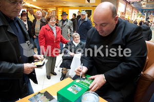 Pfarrer Brei im Citypark Teil 9 (240 von 311).jpg