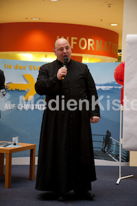 Pfarrer Brei im Citypark Teil 9 (56 von 311).jpg
