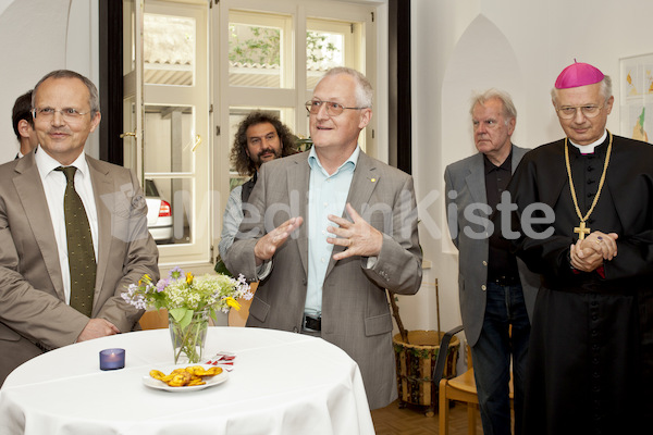 Segnung der neuen Raume im Welthaus Priesterseminar-7470