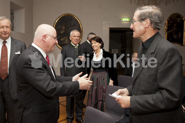 Verleihung des Gregoriusordens an Prof. Stefan Karner-6833