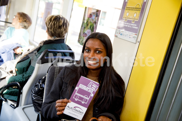 _a_Autofasten_Straßenbahn-5282