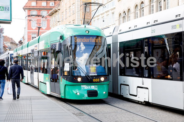 _b_Autofasten_Straßenbahn_Suppenessen_Fleischfasten-5387