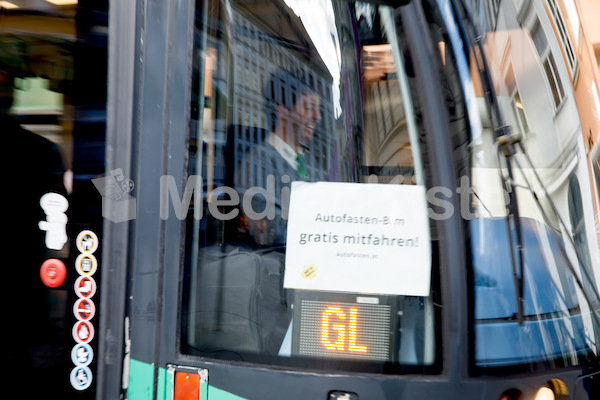 _b_Autofasten_Straßenbahn_Suppenessen_Fleischfasten-5393