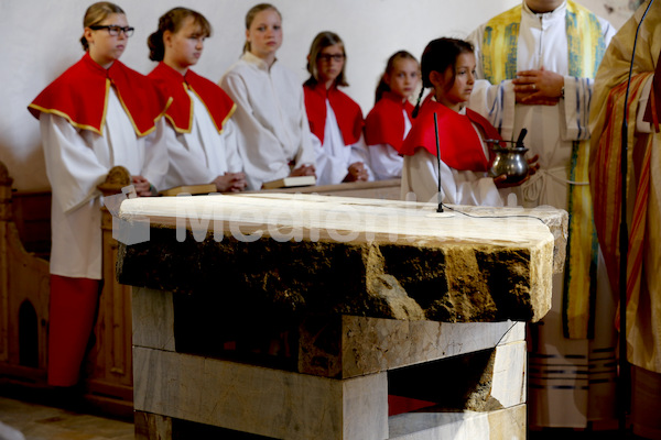 Altarweihe in Kathal weiere Fotos-8418