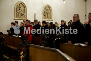 Aschermittwoch_Aschenkreuz_Stadtpfarrkirche-12