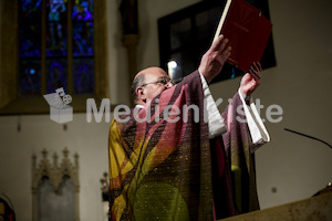 Aschermittwoch_Aschenkreuz_Stadtpfarrkirche-21