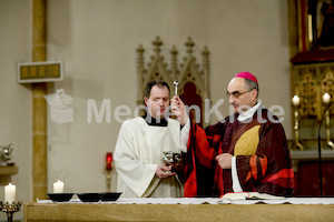 Aschermittwoch_Aschenkreuz_Stadtpfarrkirche-30