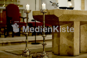 Aschermittwoch_Aschenkreuz_Stadtpfarrkirche-4