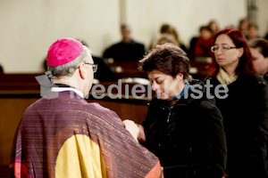 Aschermittwoch_Aschenkreuz_Stadtpfarrkirche-40