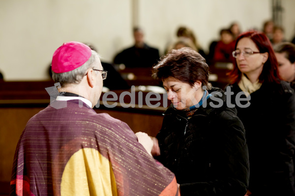 Aschermittwoch_Aschenkreuz_Stadtpfarrkirche-40