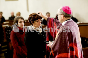 Aschermittwoch_Aschenkreuz_Stadtpfarrkirche-43