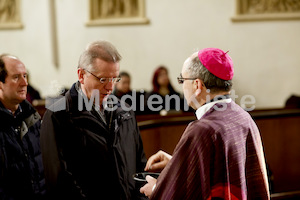 Aschermittwoch_Aschenkreuz_Stadtpfarrkirche-46