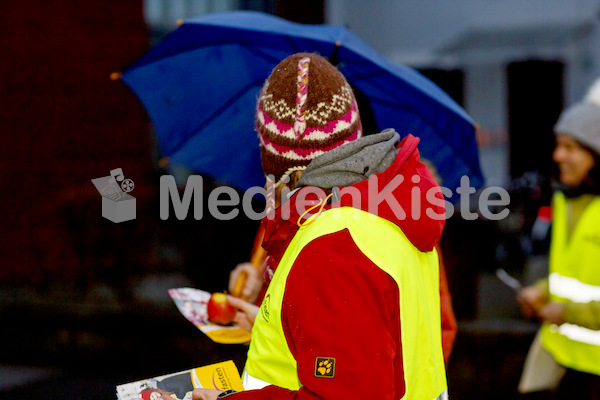 Autofasten_Äpfel_verteilen_F._Neuhold-20