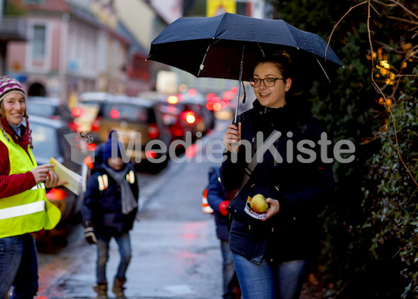 Autofasten_Äpfel_verteilen_F._Neuhold-57