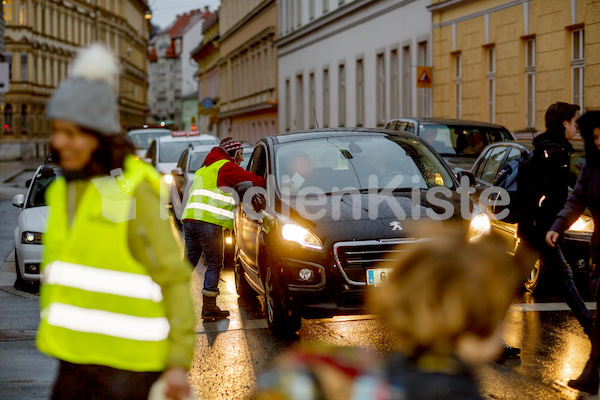 Autofasten_Äpfel_verteilen_F._Neuhold-97