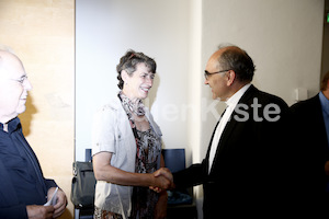Begräbnisleiter_Dekretverleihung_Foto_Neuhold_4064
