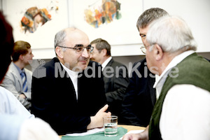 Begräbnisleiter_Dekretverleihung_Foto_Neuhold_4082