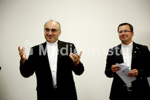 Begräbnisleiter_Dekretverleihung_Foto_Neuhold_4087