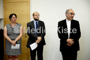 Begräbnisleiter_Dekretverleihung_Foto_Neuhold_4101