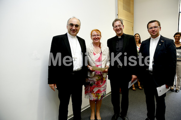 Begräbnisleiter_Dekretverleihung_Foto_Neuhold_4117