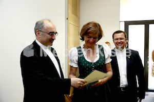 Begräbnisleiter_Dekretverleihung_Foto_Neuhold_4121