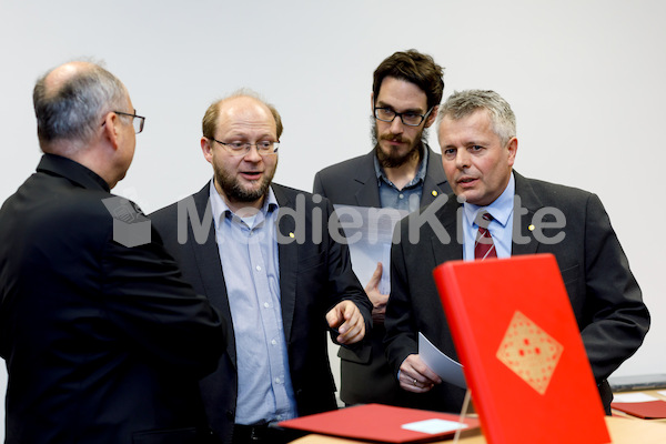 Begräbnisleiterdekretverleihung_F._Neuhold (22)