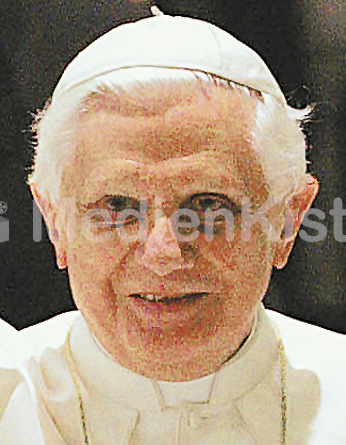 Benedikt XVI (51)