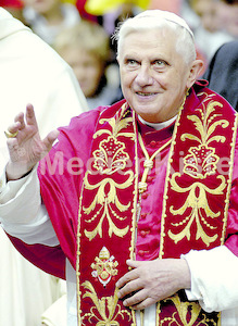 Benedikt XVI (53) Benedikt XVI (53)