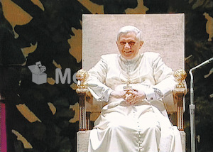 Benedikt XVI (57)