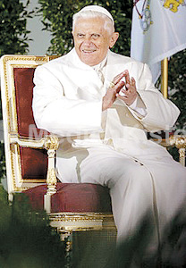 Benedikt XVI (62) Benedikt XVI (62)
