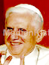 Benedikt XVI (63)