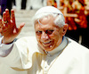 Benedikt XVI (82)