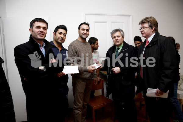 Besuch_bei_Asylanten-1105